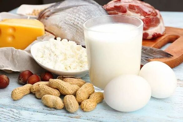 Erdnüsse und andere Proteinprodukte