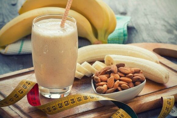 SMOS mit Banane und Mandel